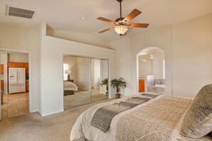 4 habitaciones, wifi gratis, ropa de cama y acceso para silla de ruedas 