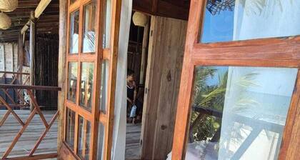 PUERTO MANGLAR HOSTAL