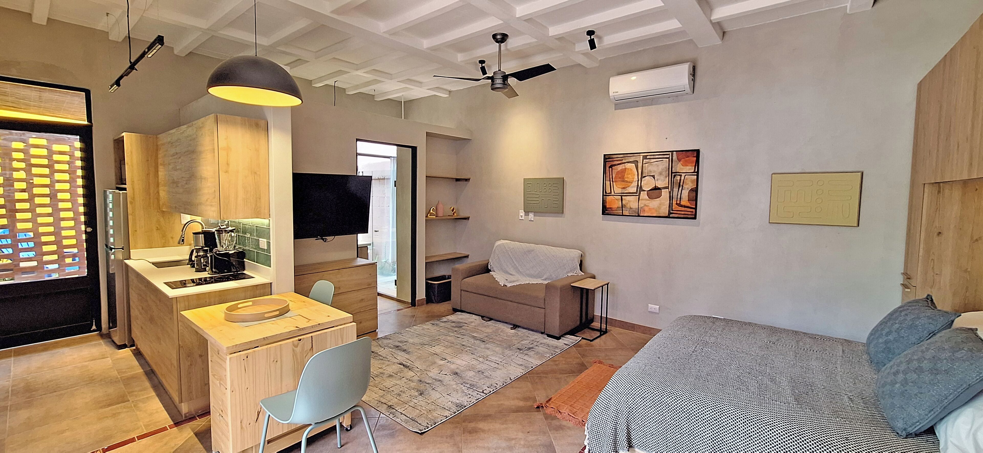 Basic Studio Suite, Garden View | In-room safe, desk, free WiFi