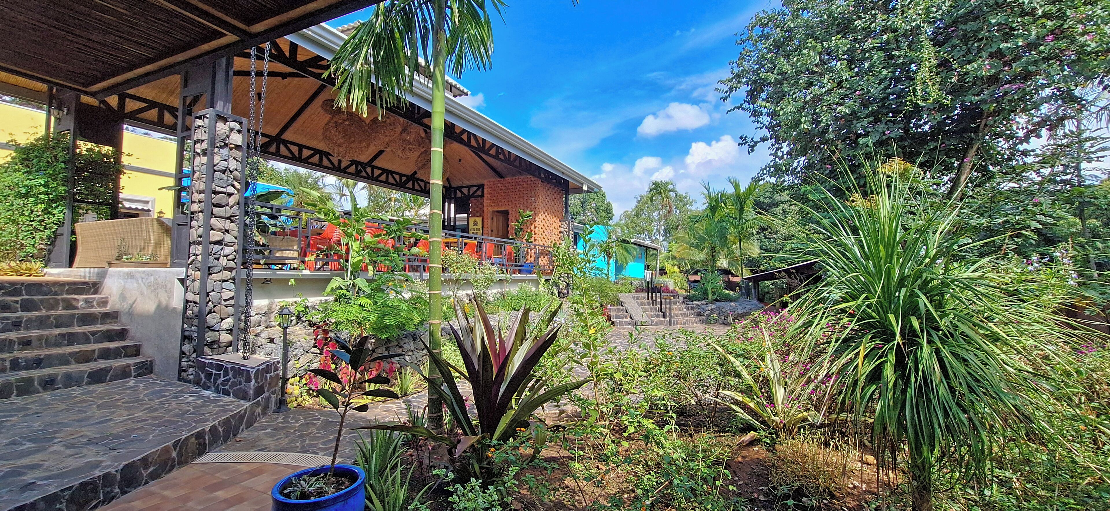 Quang cảnh nhìn từ nơi lưu trú