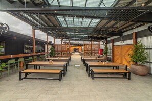 Restaurant - Terminus Hotel Yarrawonga (Yarrawonga)