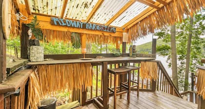 A Lakefront Paradise by Taylor Made Deep Creek