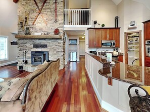 House (4 Bedrooms) | Property amenity