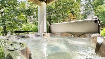 House (4 Bedrooms) | Property amenity