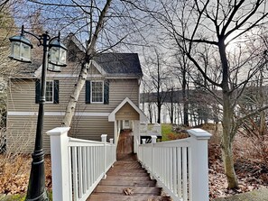 House (4 Bedrooms) | Property amenity