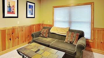 Nhà (5 Bedrooms) | Tiện nghi, dịch vụ nơi lưu trú