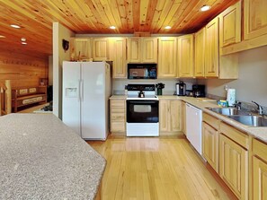 Property amenity - Cedar Shores Villa 10 by Taylor Made Deep Creek (McHenry)