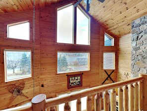 Studio (4 Bedrooms) | Property amenity - Cedar Shores Villa 10 by Taylor Made Deep Creek (McHenry)