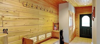 Cedar Shores Villa 10 by Taylor Made Deep Creek