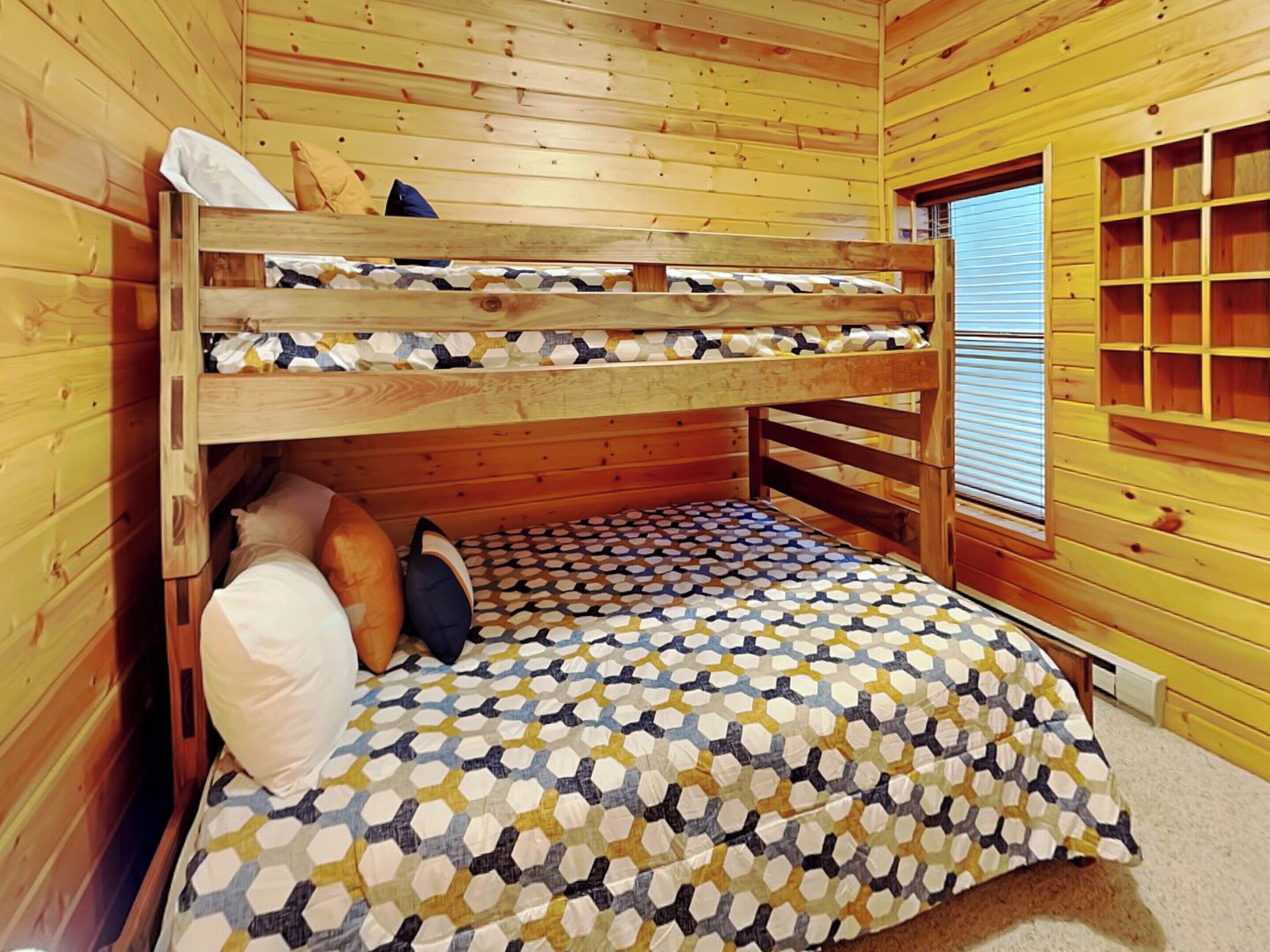 Studio (4 Bedrooms) | Property amenity