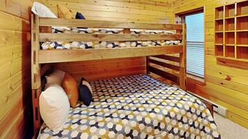 Studio (4 Bedrooms) | Property amenity