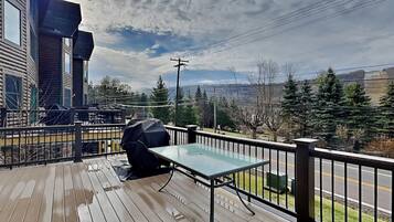 Studio (4 Bedrooms) | Property amenity