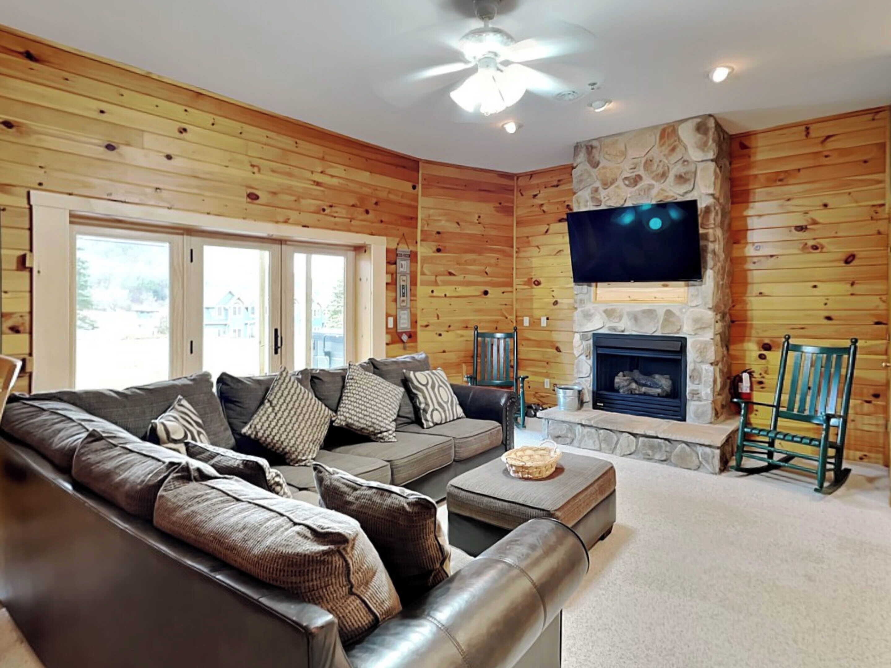 Studio (4 Bedrooms) | Property amenity