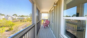 3BR Coastal Haven|Walk to Beach, Pets Welcome|Windmark
