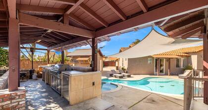 Resort-Style 5BR + Pool + Sleeps 13 + Pet-Friendly