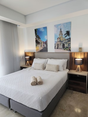 1 bedroom, desk, iron/ironing board, WiFi