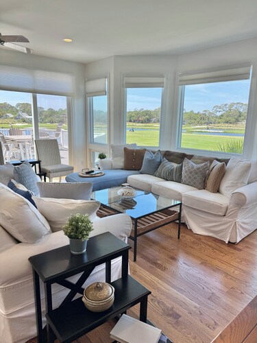 On Lagoon & Golf course! Tons of Wildlife & Amazing views of Fairways 1, 2, 8, 9