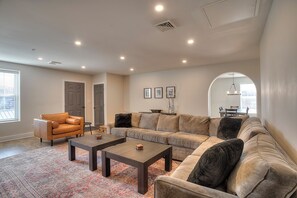 Smart-tv en een open haard