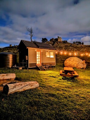 Exterior - Heathcote Valley Tiny House (Tooborac)