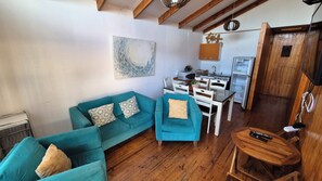 Cabin | Living area
