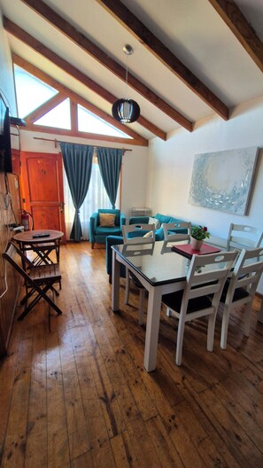 Cabin | Living area