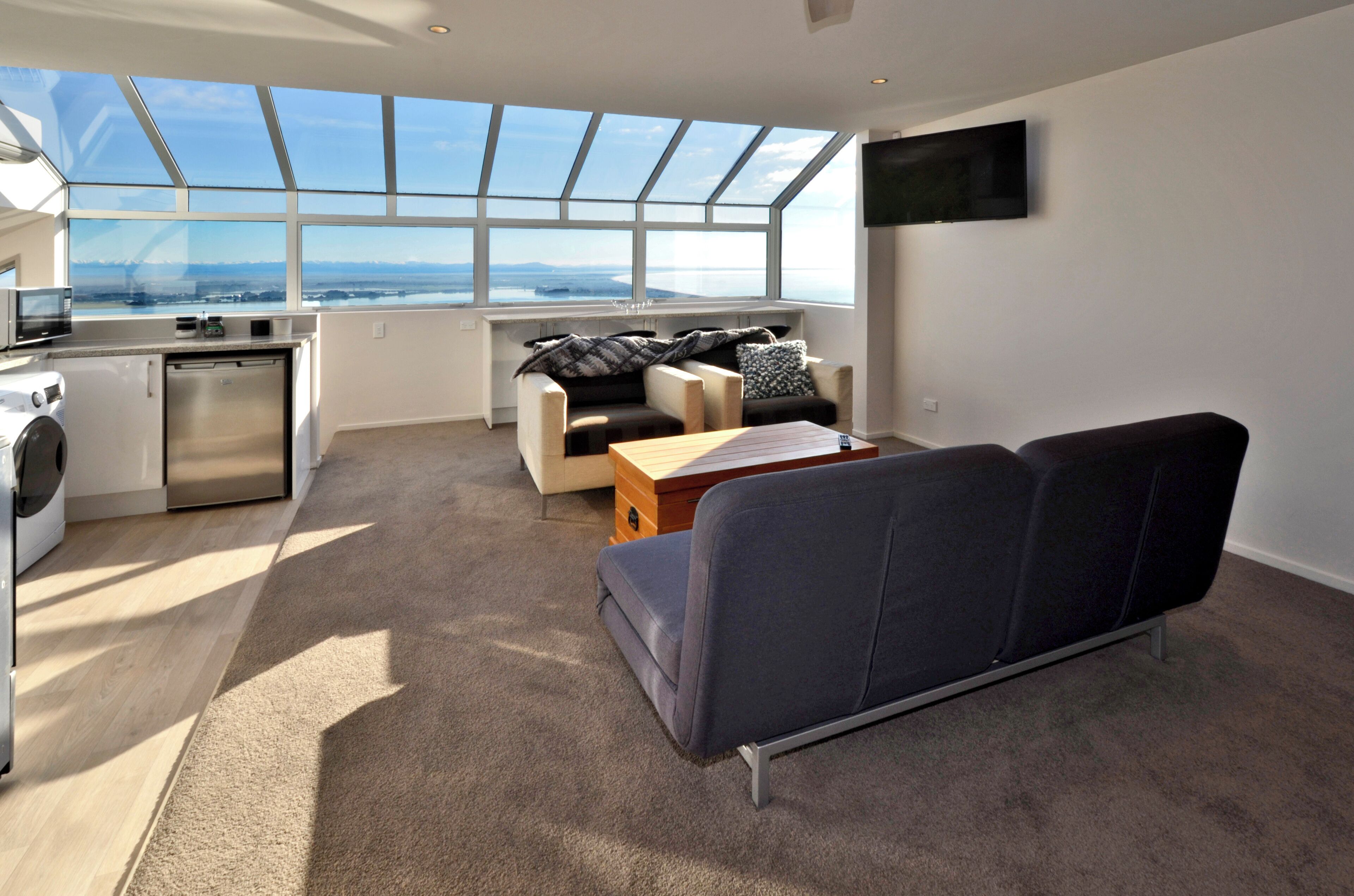 Panoramic City And Sea Views. Total Privacy! 5 Mins To Sumner Beach & Village. - Christchurch, New Zealand