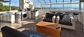 Winter Escape! Panoramic views and total privacy.