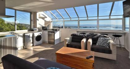 Winter Escape! Panoramic views and total privacy.