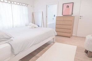 4 chambres, bureau, fer et planche à repasser, Wi-Fi
