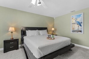 4 chambres, fer et planche à repasser, Wi-Fi gratuit, draps fournis