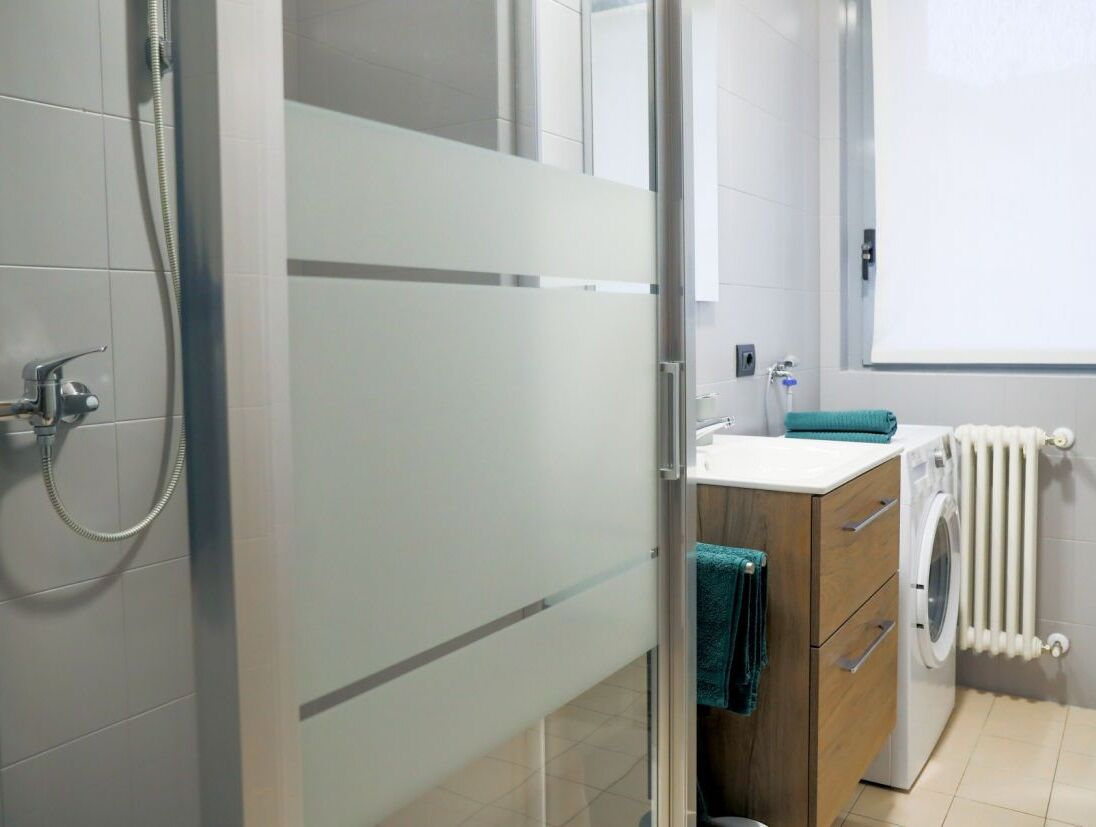 Shower, hair dryer, bidet, shampoo