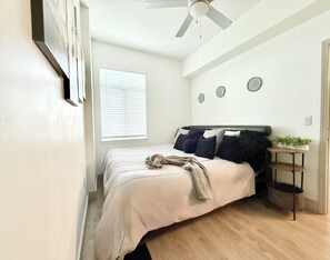 4 bedrooms, WiFi, bed sheets