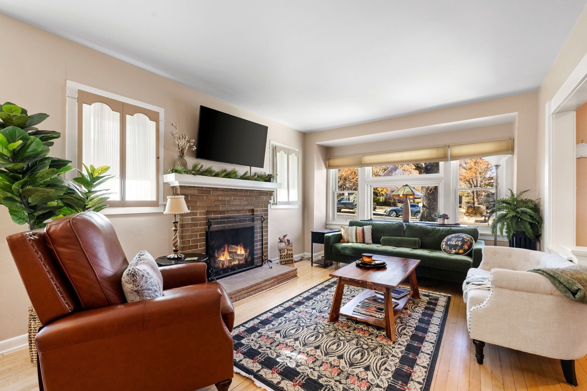 Smart TV, fireplace, video games, DVD player