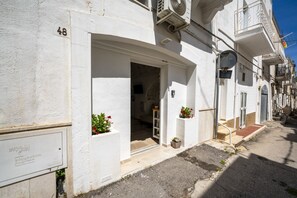 Exterior detail - Velvet Home: charming studio in the heart of center Ostuni (Ostuni)