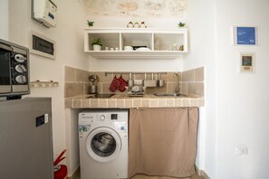 Interior - Velvet Home: charming studio in the heart of center Ostuni (Ostuni)