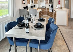 Dining - Bay view lodge offers just that, breathtaking views of Ceredigion Bay. (Llanon)