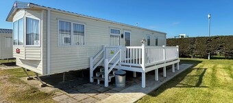3 bedroom accommodation in Colchester
