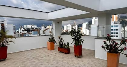 Luxury Suit very central near Crr 27 in Bucaramanga! Close to everything!