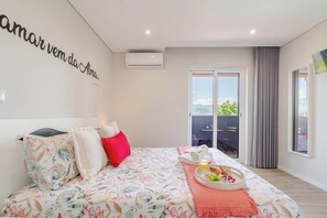 1 soverom, strykejern/-brett, wi-fi (inkludert) og sengetøy