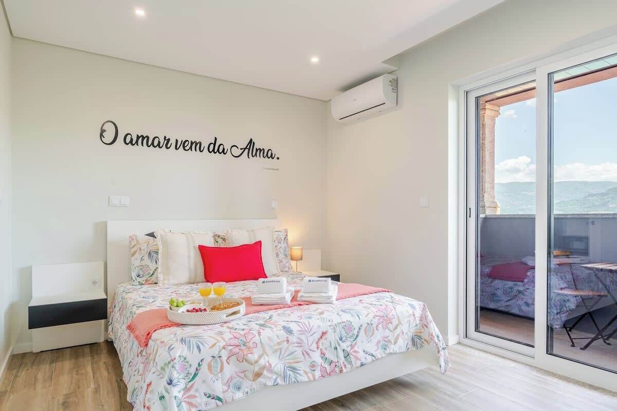 1 多间卧室、熨斗/熨衣板、免费 WiFi、床单