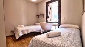 2 habitaciones, wifi y ropa de cama 
