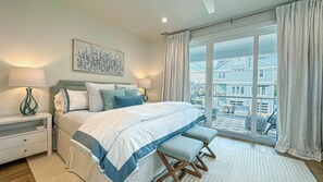 3 bedrooms, iron/ironing board, travel cot, free WiFi - Luxury Beach Condo-Brand New Build! Steps from the beach and pier! (Wrightsville Beach)