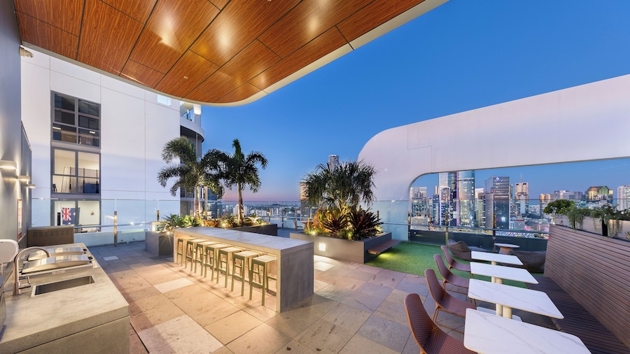 Art House Apartments by CLLIX