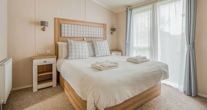 2 Schlafzimmer Unterkunft in Nr St Austell