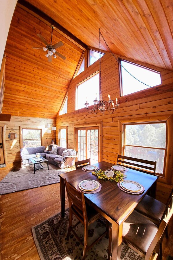 Dining - Mountain Vista Hideaway: Glamping in Your Own Private Treehouse (Frazier Park)