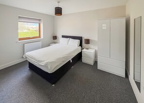 2 bedrooms