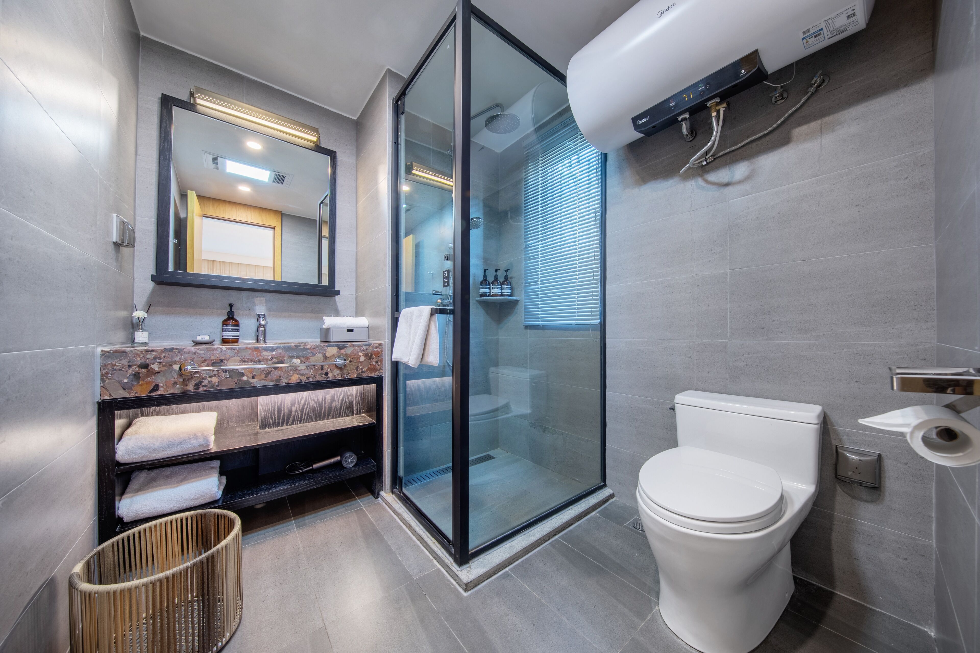 Shower, rainfall showerhead, designer toiletries, hair dryer