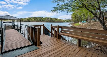Paradise Point on Lake Keowee!