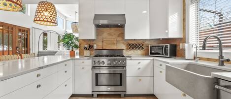 Microwave, oven, stovetop, dishwasher