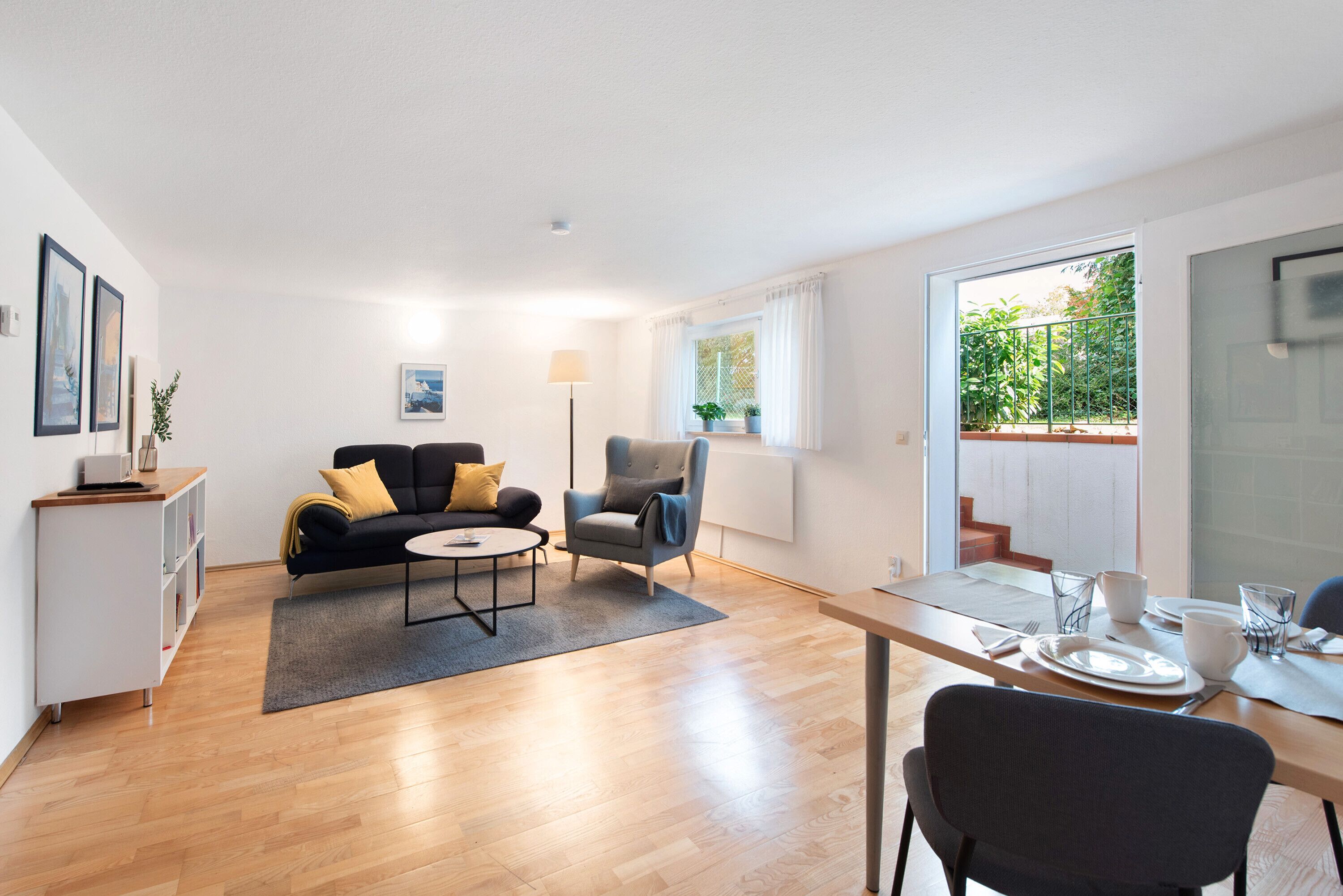 Télévision, chaîne hi-fi